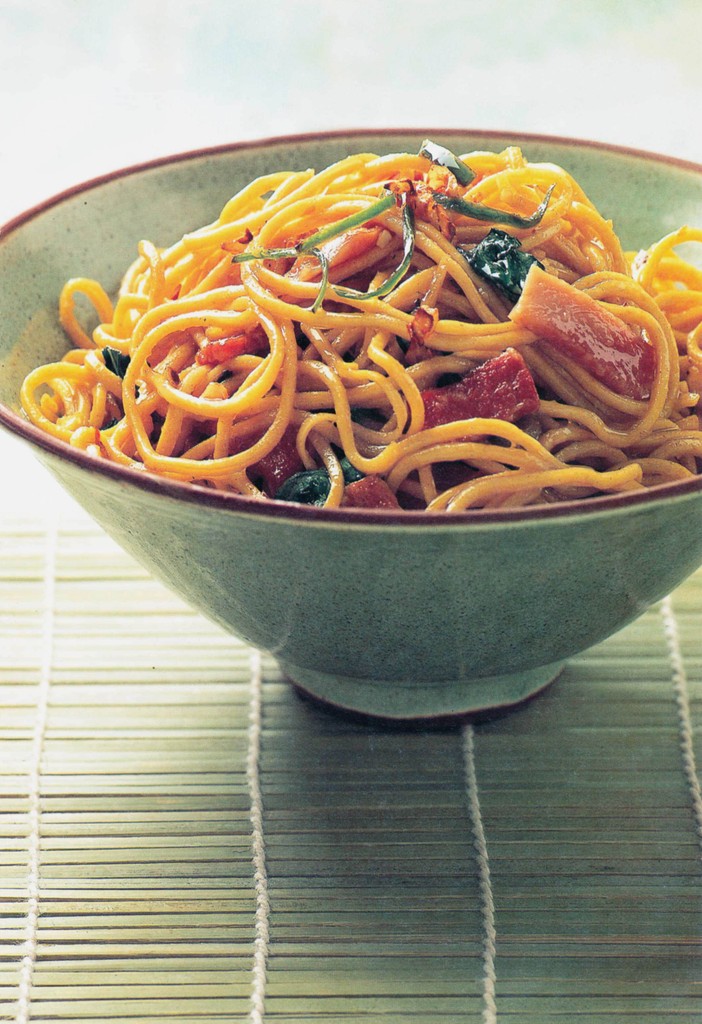 Stirfried Egg Noodles with Ham from Ken Hom Cooks Thai by Ken Hom
