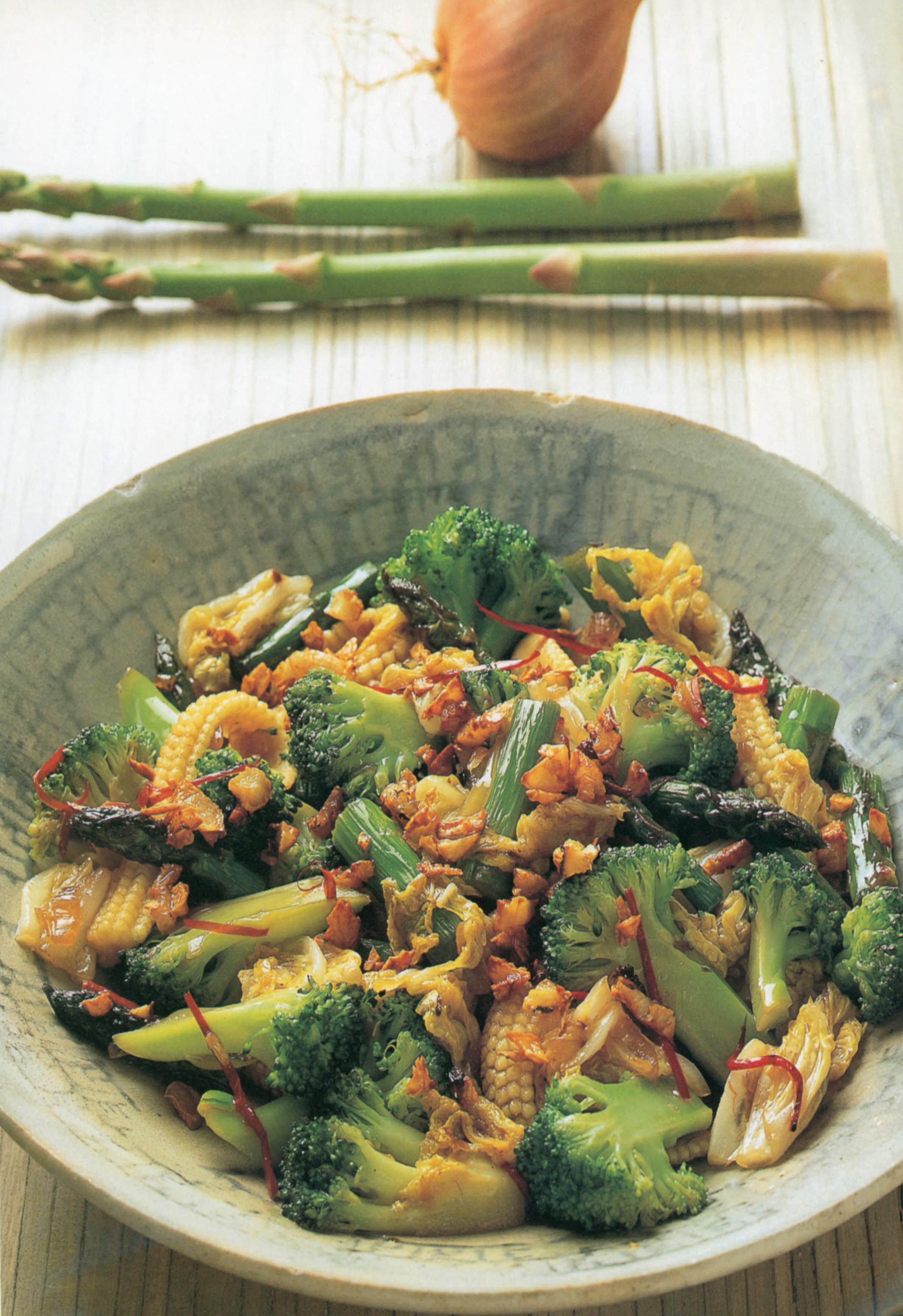Stirfried Mixed Vegetables from Ken Hom Cooks Thai by Ken Hom
