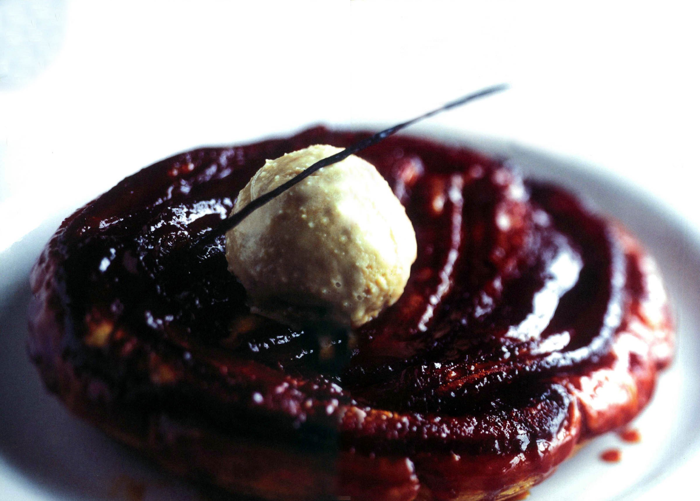 Caramelised Baked Banana Tart With Pontefract Liquorice Ice Cream From Black Pudding Foie Gras By Andrew Pern