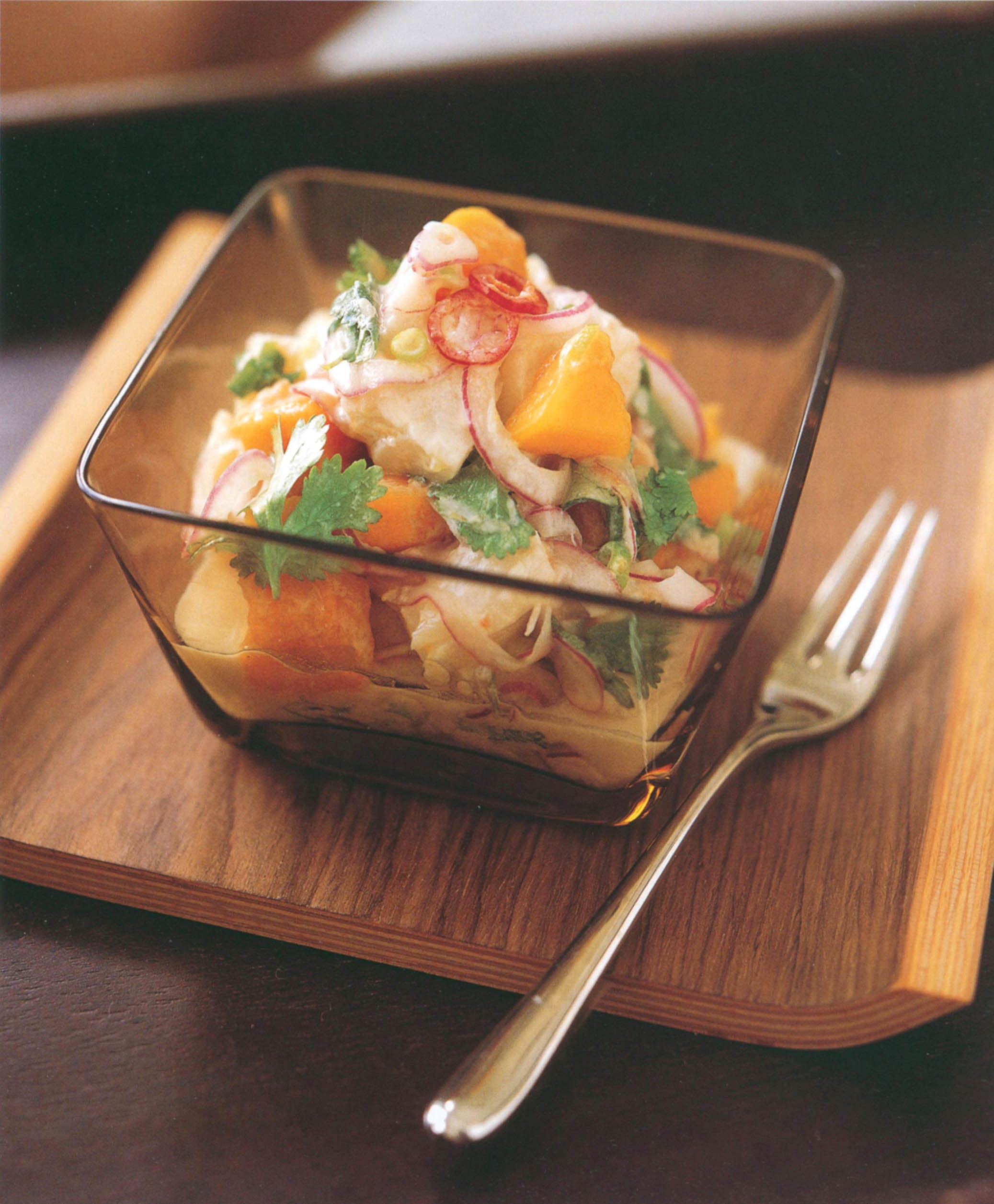 ika-mata-rarotongan-raw-fish-salad-with-coconut-papaya-and-chilli