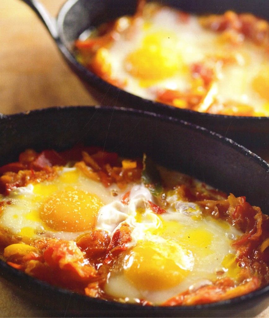 Baked eggs with tomato, onions and sweet peppers from Recipes For Life