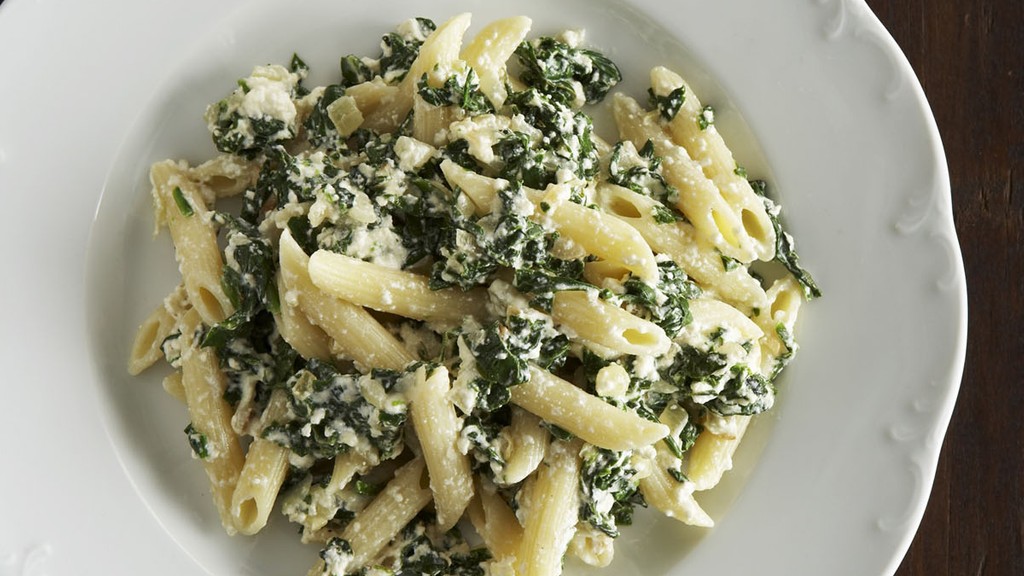 Penne with Spinach and Ricotta from Giuliano Hazan's Thirty Minute Pasta by  Giuliano Hazan