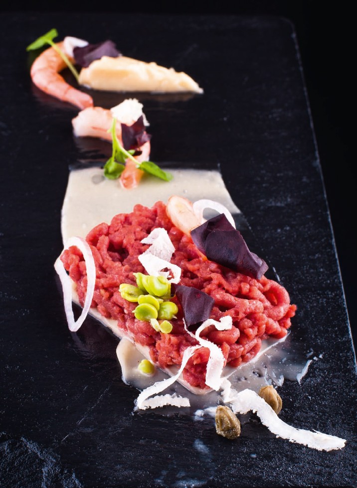 Veal Tartare with Harry’s Crème from Umami by Ole Mouritsen